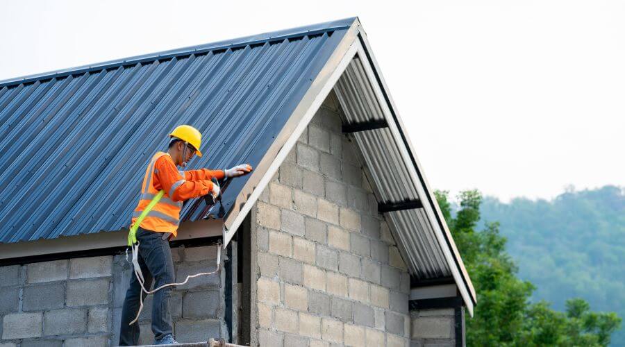 Professional residential roofers in Boca Raton, FL